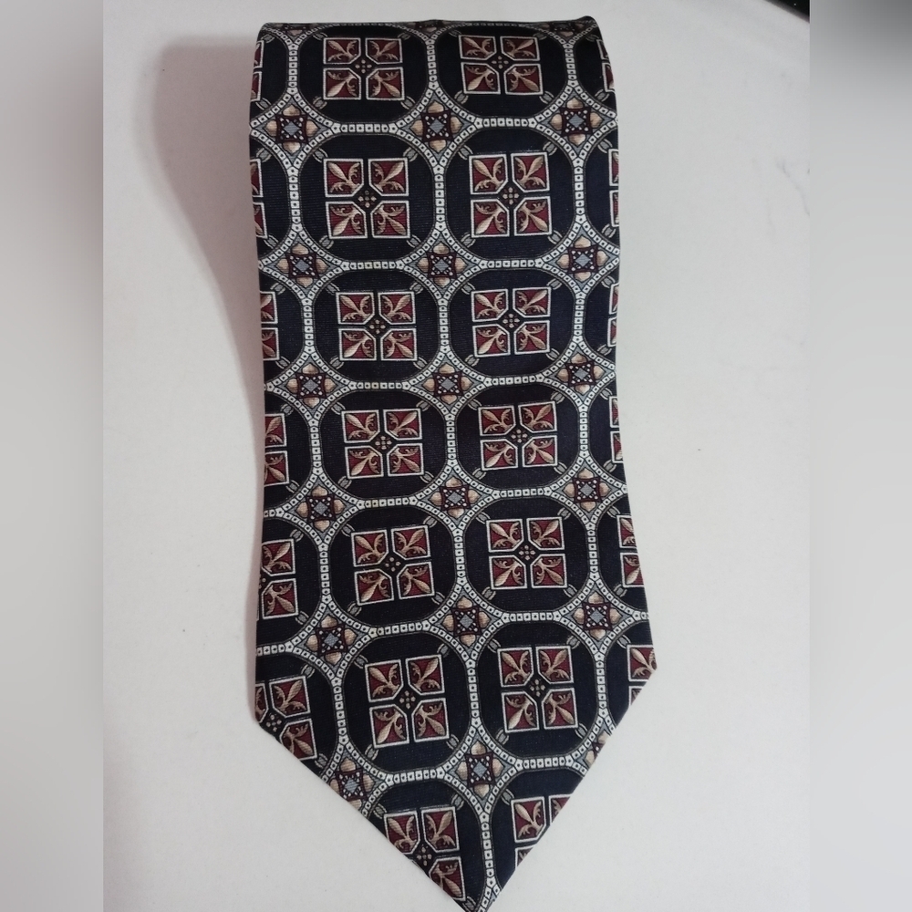 Oscar De La Renta 100% Silk Designer Necktie Classic 57"×4"